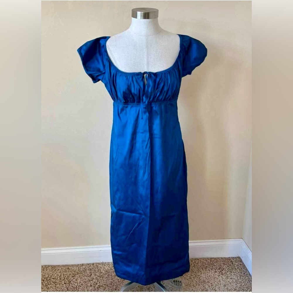 Opening Ceremony
Satin Peasant Dress Navy Marine
Blue Size 0